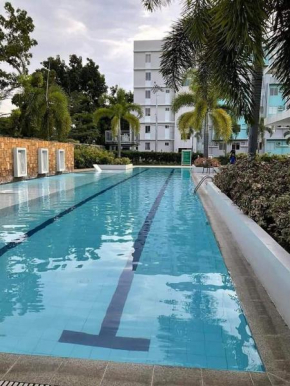 8 spatial condo near downtown, coffee shop, SNR, Sm, hospital, Schools 2b fully furnished
